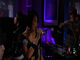 Rihanna Shut Up And Drive (feat Fall Out Boy) (MTV Video Music Awards, Live 2007) (HD)